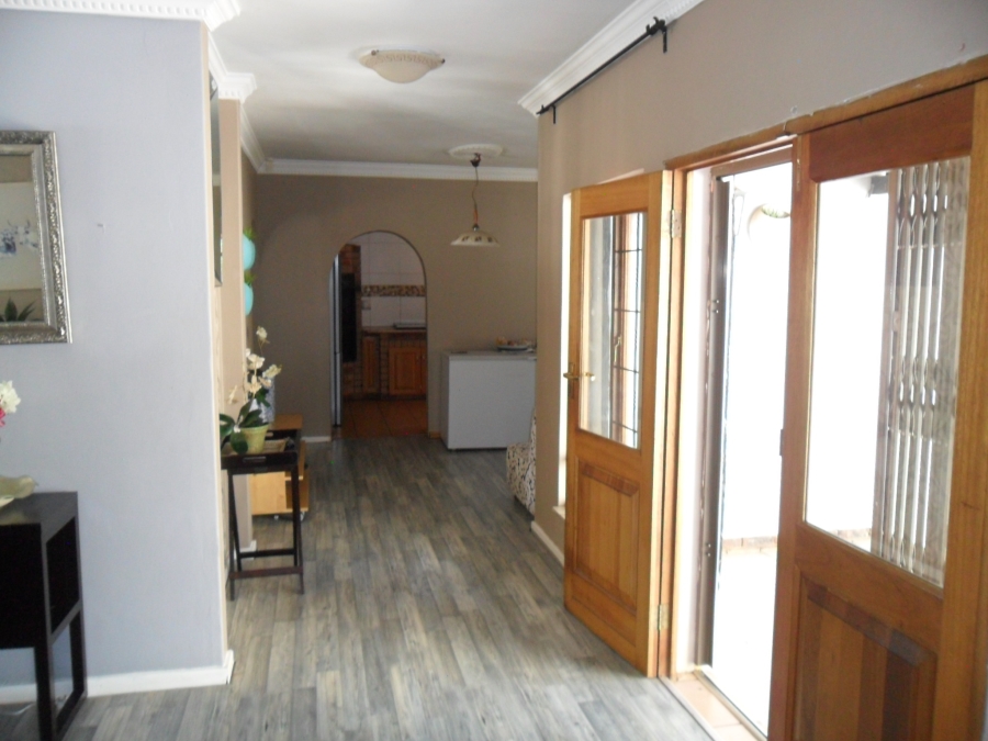 3 Bedroom Property for Sale in Monument Park Gauteng