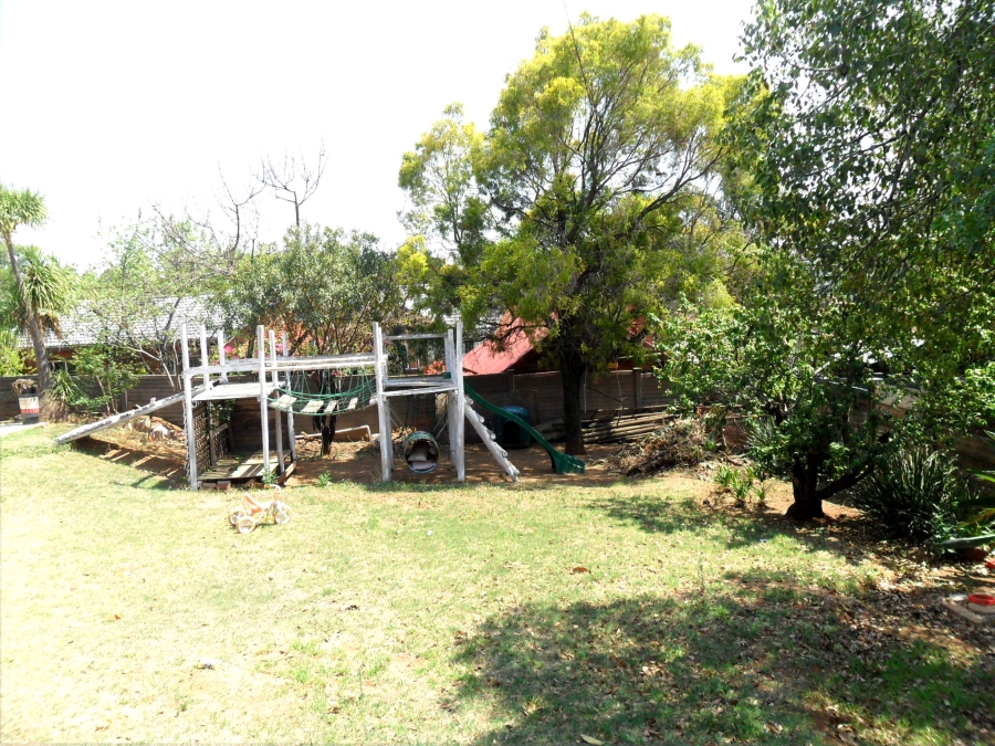 3 Bedroom Property for Sale in Monument Park Gauteng
