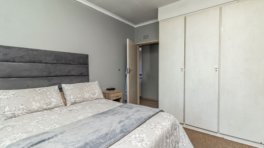 2 Bedroom Property for Sale in Eden Glen Gauteng