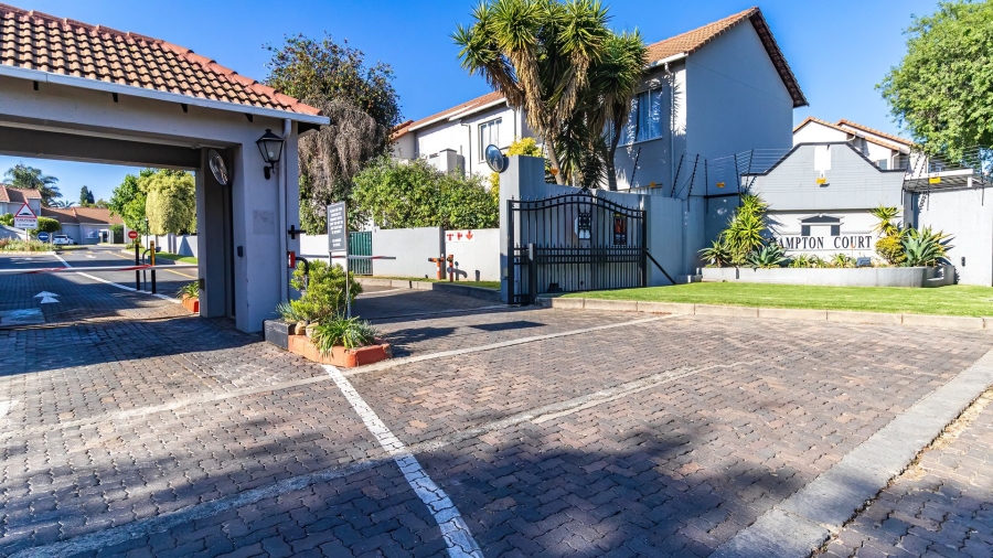 2 Bedroom Property for Sale in Eden Glen Gauteng