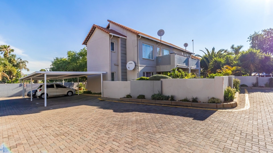 2 Bedroom Property for Sale in Eden Glen Gauteng