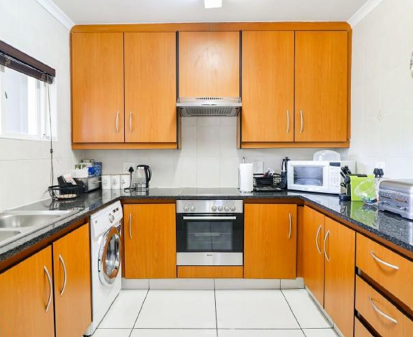 To Let 2 Bedroom Property for Rent in Sandown Gauteng
