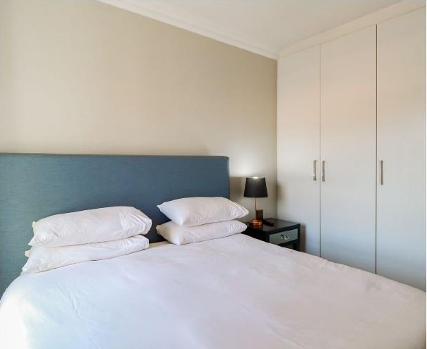 To Let 2 Bedroom Property for Rent in Sandown Gauteng