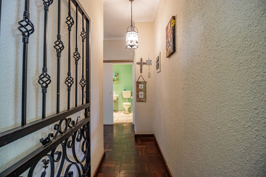 3 Bedroom Property for Sale in Edenvale Central Gauteng