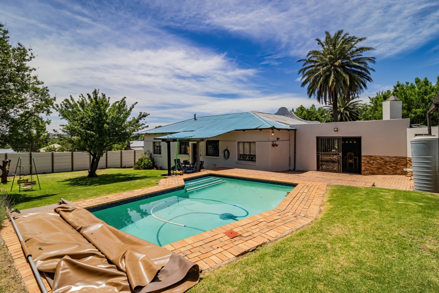 3 Bedroom Property for Sale in Edenvale Central Gauteng