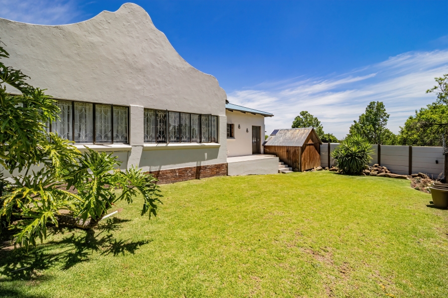 3 Bedroom Property for Sale in Edenvale Central Gauteng