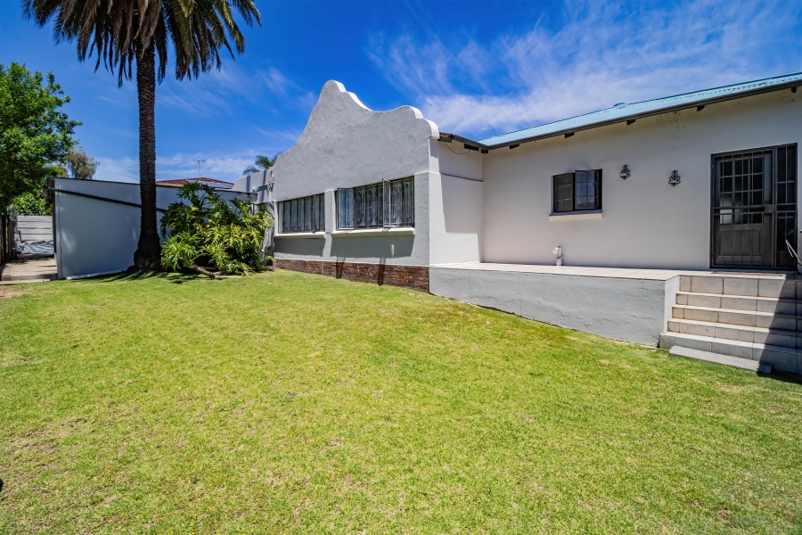 3 Bedroom Property for Sale in Edenvale Central Gauteng