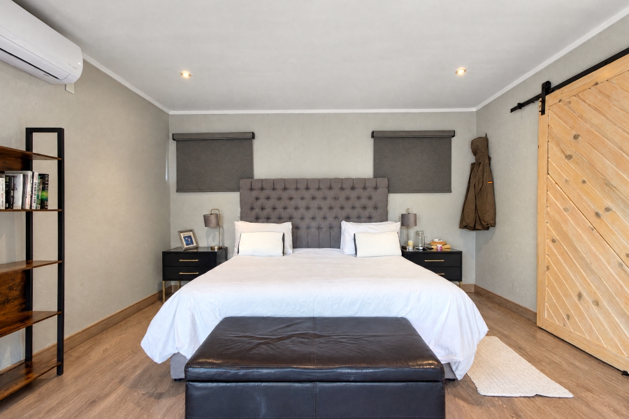 4 Bedroom Property for Sale in Lonehill Gauteng