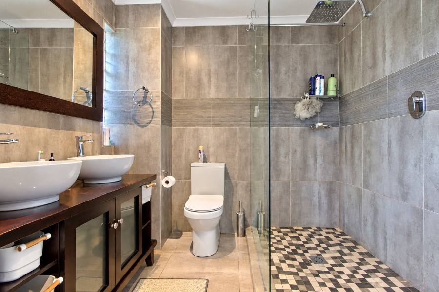 4 Bedroom Property for Sale in Lonehill Gauteng