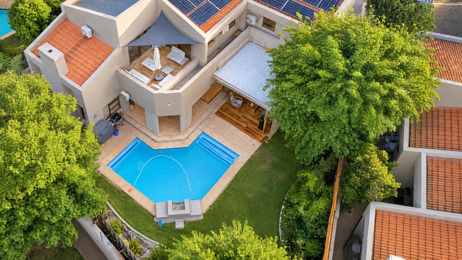 4 Bedroom Property for Sale in Lonehill Gauteng
