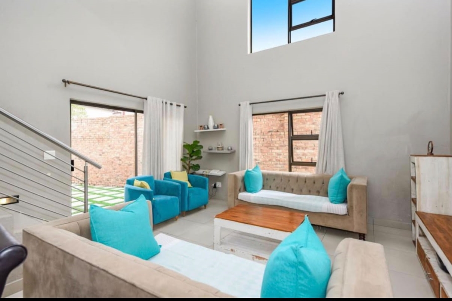 4 Bedroom Property for Sale in Broadacres Gauteng