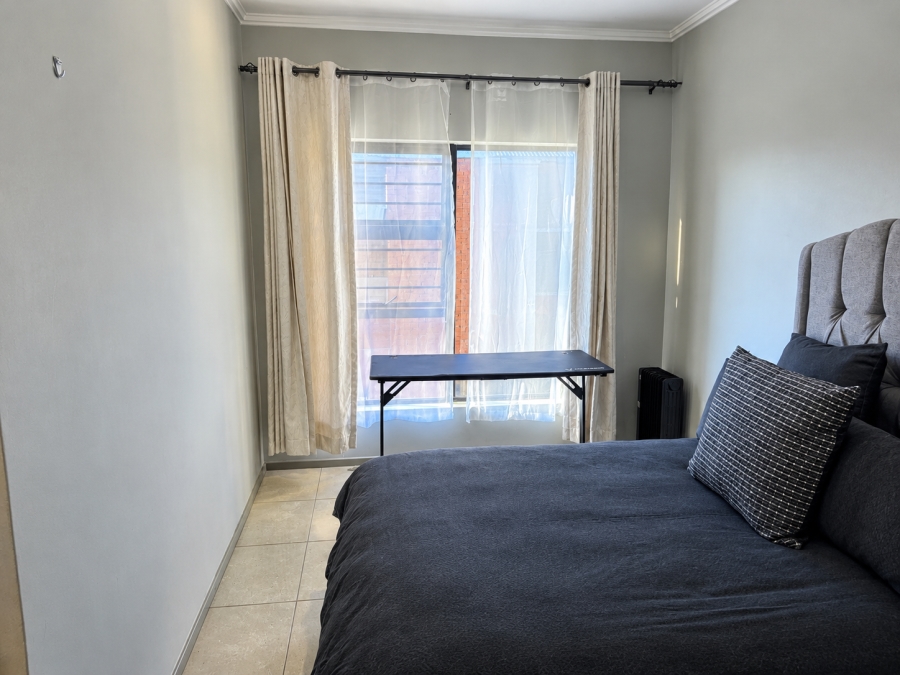 2 Bedroom Property for Sale in Waterfall Gauteng