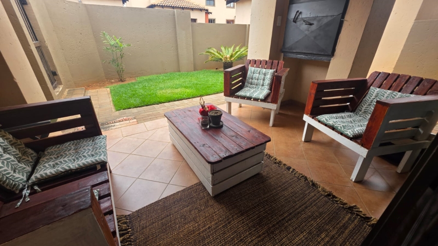 2 Bedroom Property for Sale in Noordheuwel Gauteng