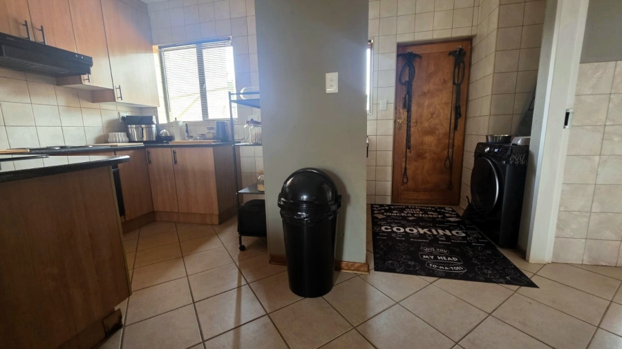 2 Bedroom Property for Sale in Noordheuwel Gauteng