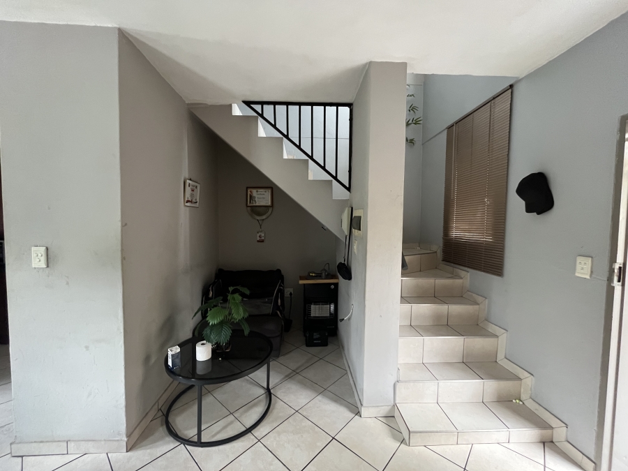 2 Bedroom Property for Sale in North Riding Gauteng