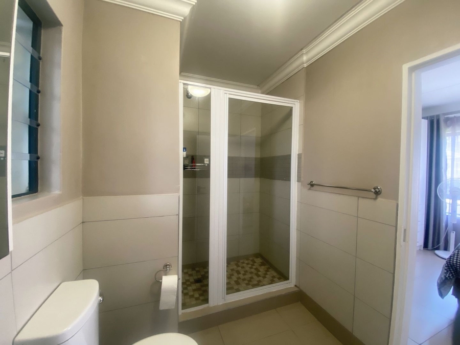 To Let 1 Bedroom Property for Rent in Broadacres Gauteng