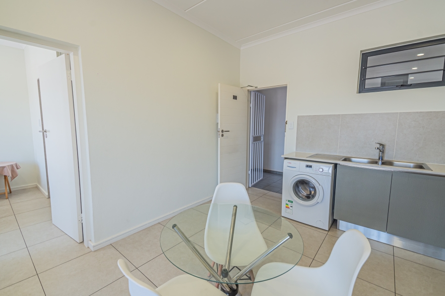 To Let 1 Bedroom Property for Rent in Greenstone Hill Gauteng