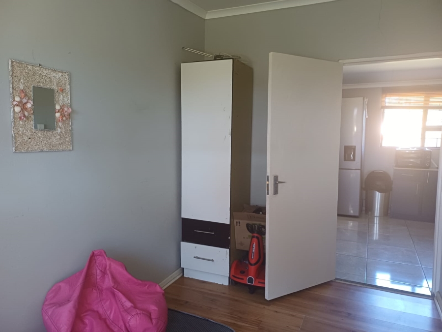 To Let 3 Bedroom Property for Rent in Walker Fruit Farms Gauteng