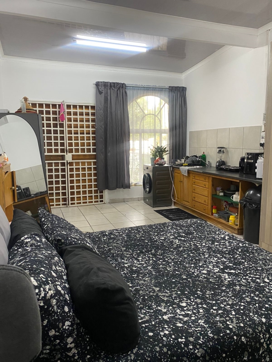 20 Bedroom Property for Sale in Colbyn Gauteng