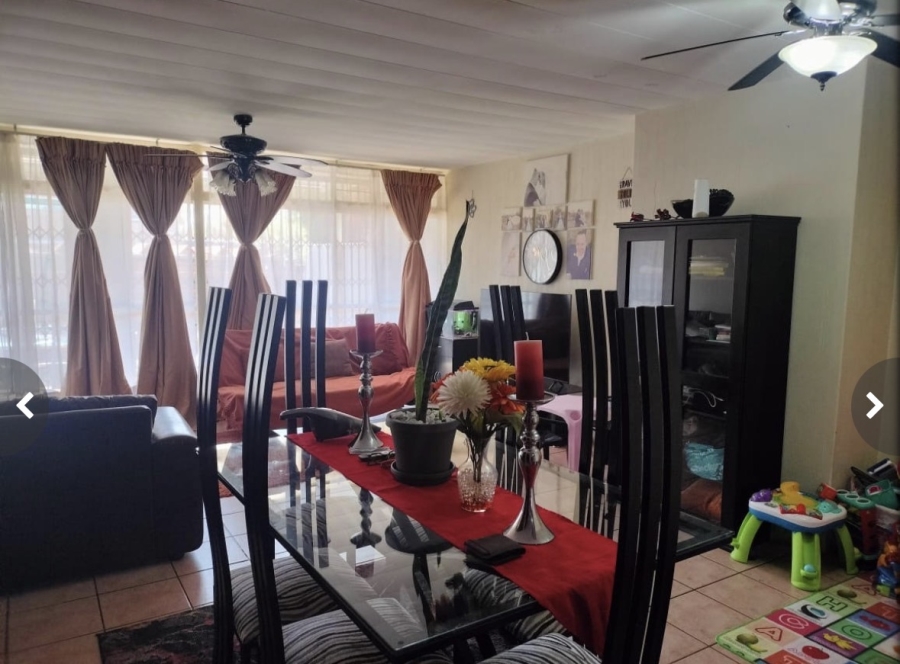 3 Bedroom Property for Sale in Sinoville Gauteng
