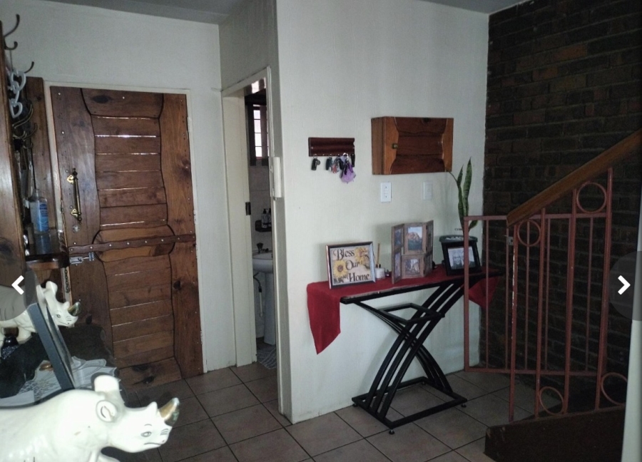 3 Bedroom Property for Sale in Sinoville Gauteng