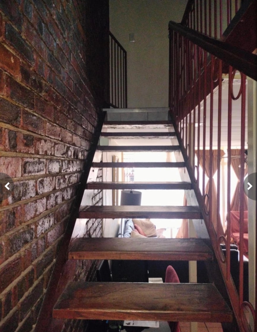 3 Bedroom Property for Sale in Sinoville Gauteng