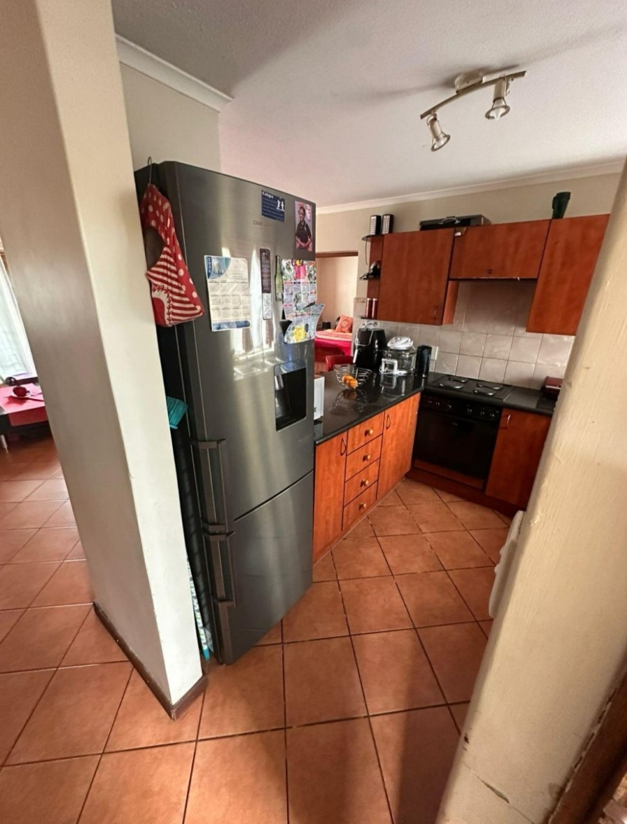 2 Bedroom Property for Sale in Montana Tuine Gauteng