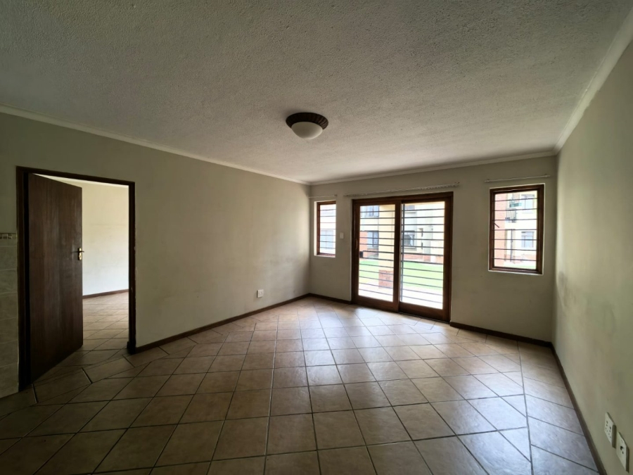2 Bedroom Property for Sale in Montana Tuine Gauteng