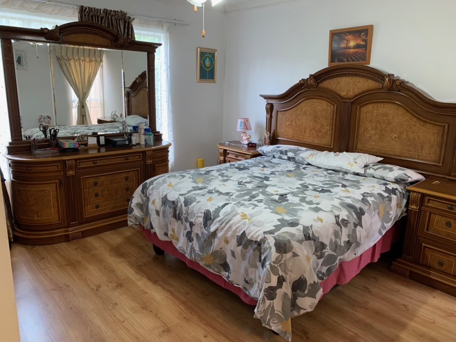 3 Bedroom Property for Sale in Die Wilgers Gauteng