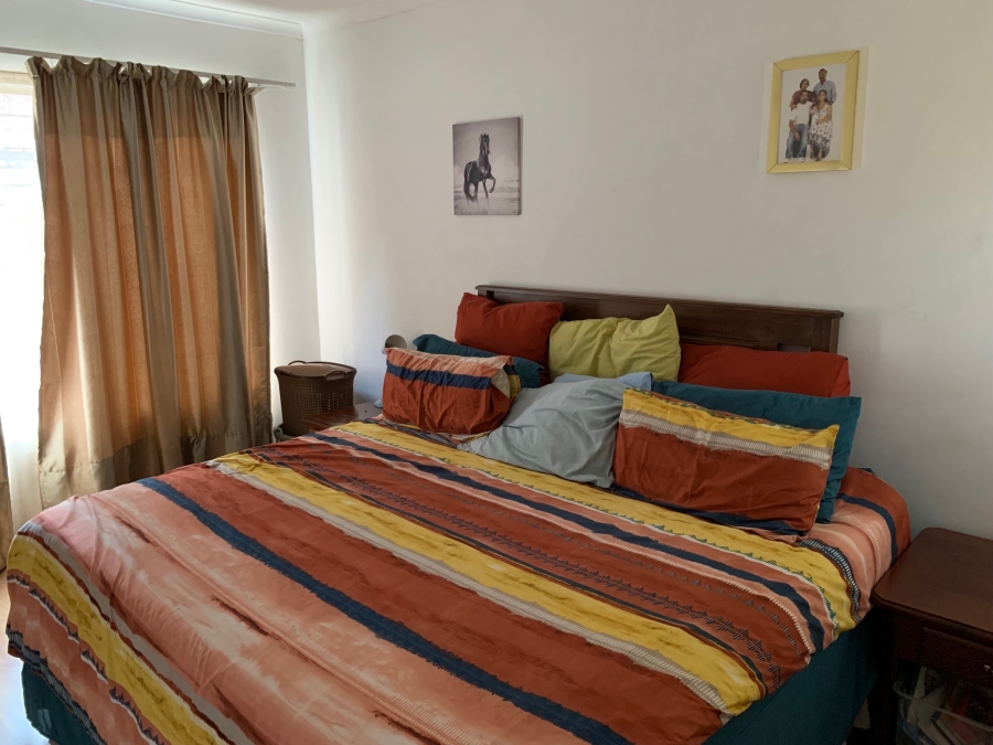 3 Bedroom Property for Sale in Die Wilgers Gauteng