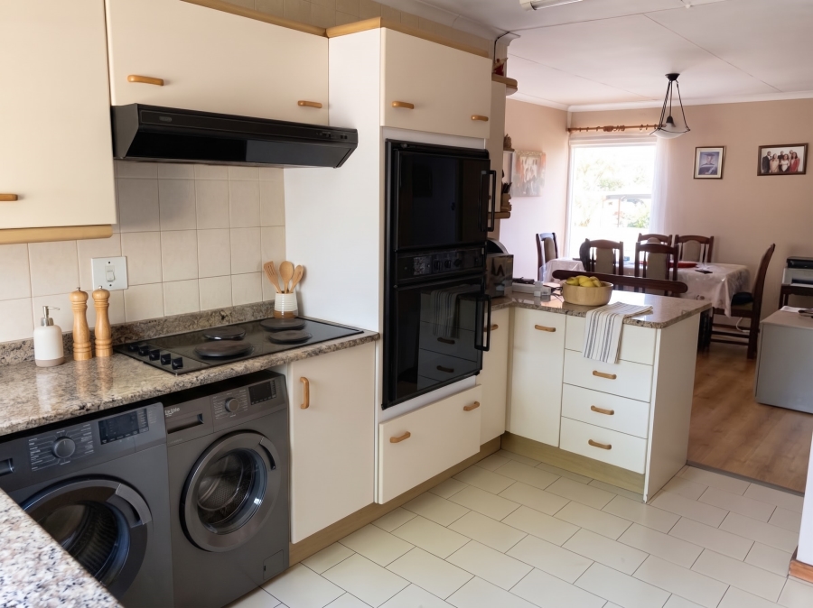 3 Bedroom Property for Sale in Die Wilgers Gauteng