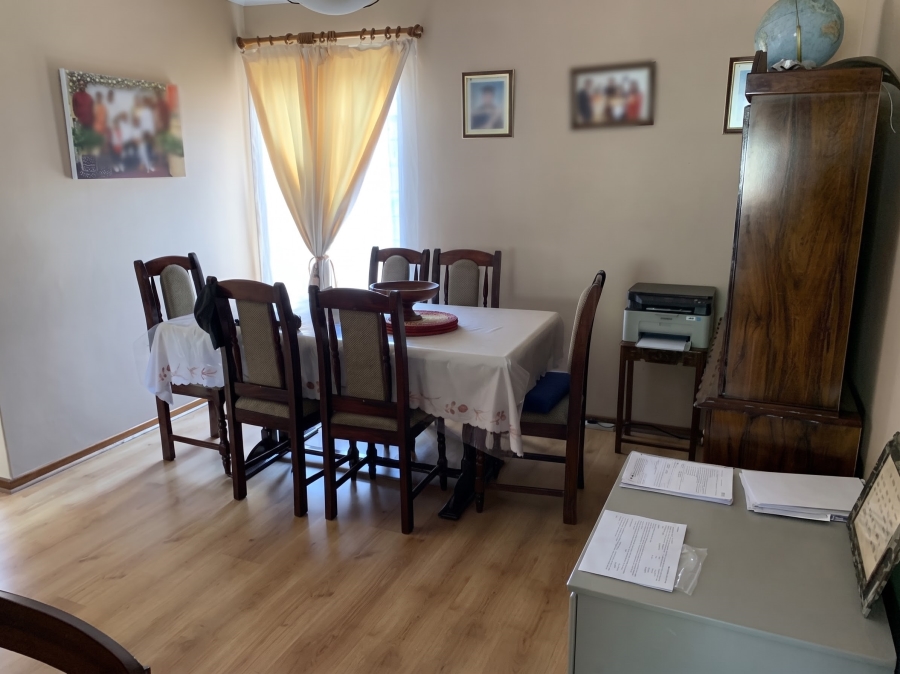 3 Bedroom Property for Sale in Die Wilgers Gauteng