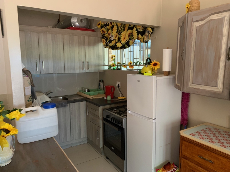 1 Bedroom Property for Sale in Faerie Glen Gauteng