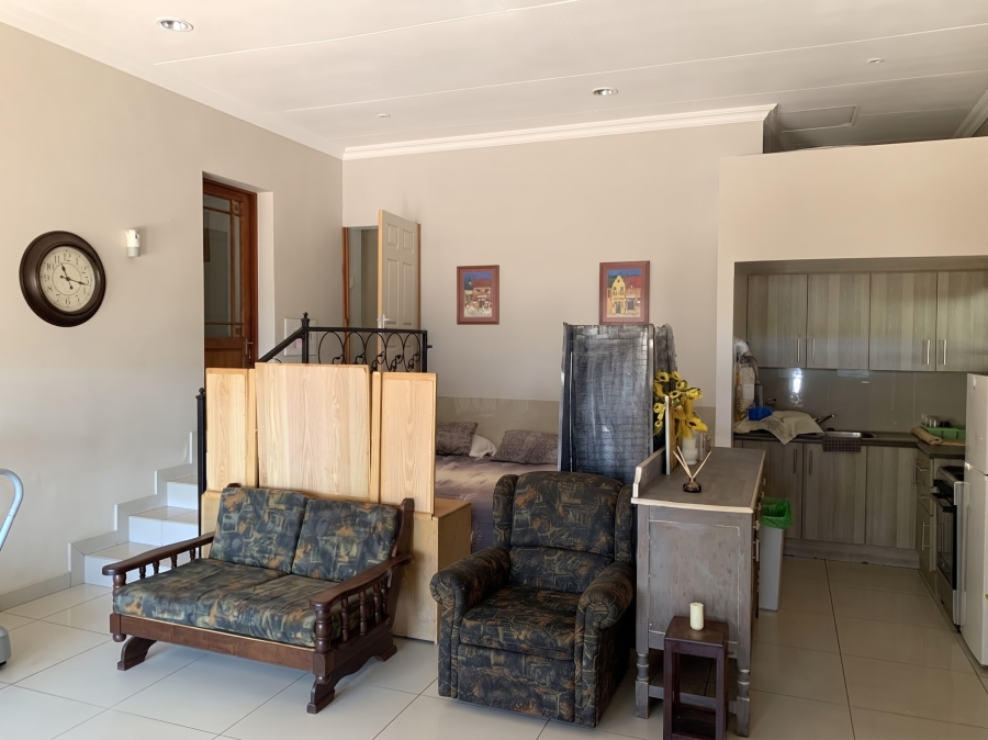 1 Bedroom Property for Sale in Faerie Glen Gauteng