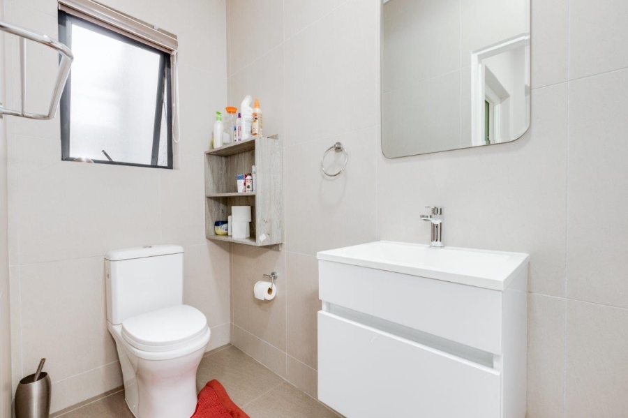 To Let 4 Bedroom Property for Rent in Kyalami Ridge Gauteng