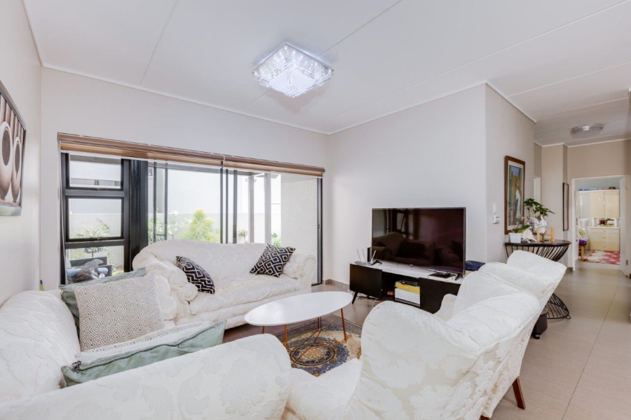 To Let 4 Bedroom Property for Rent in Kyalami Ridge Gauteng