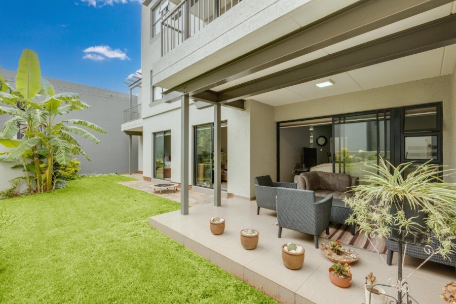 To Let 4 Bedroom Property for Rent in Kyalami Ridge Gauteng