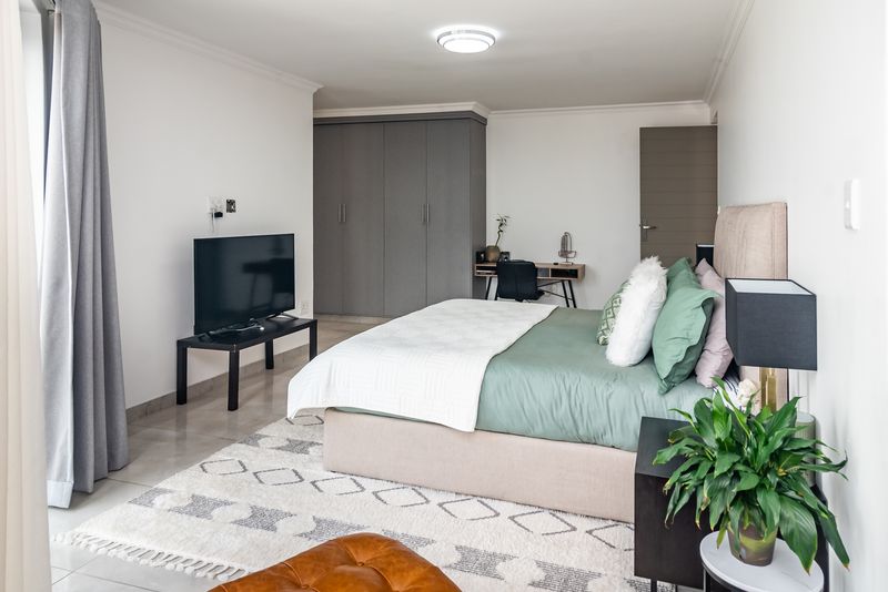 To Let 4 Bedroom Property for Rent in Homes Haven Gauteng
