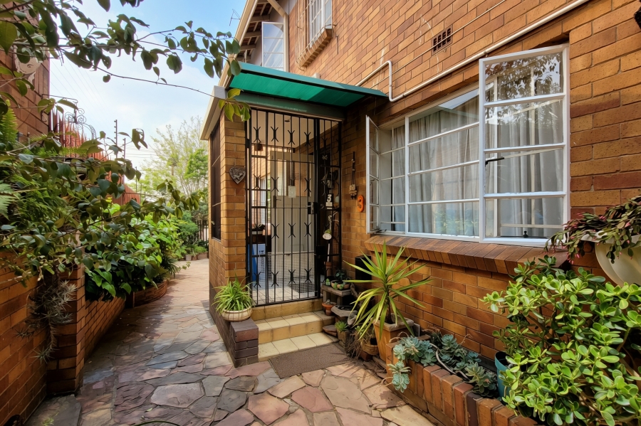 2 Bedroom Property for Sale in Primrose Hill Gauteng