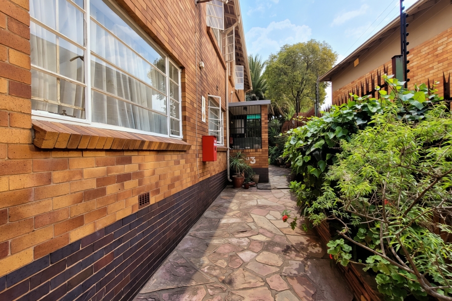 2 Bedroom Property for Sale in Primrose Hill Gauteng