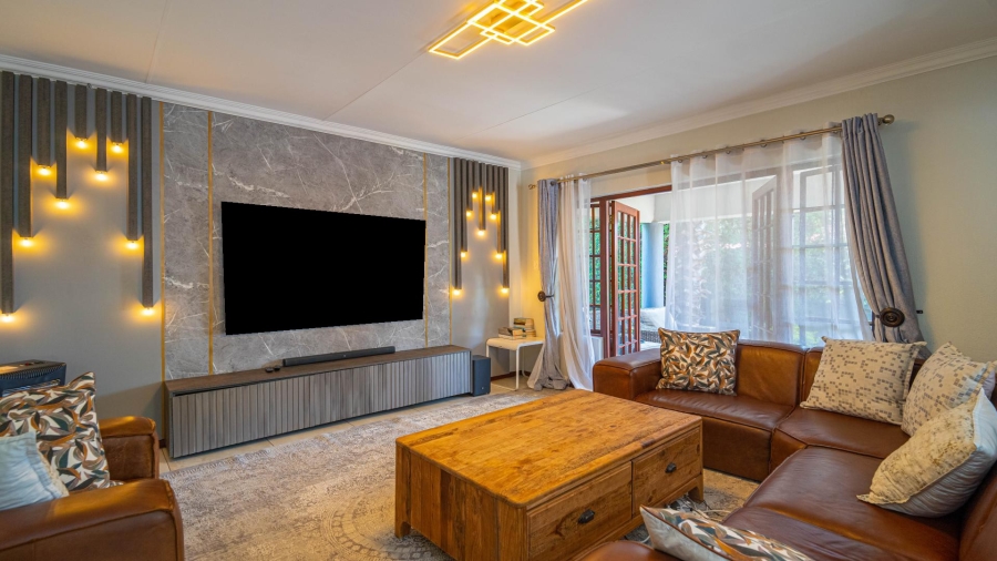 3 Bedroom Property for Sale in Norscot Gauteng