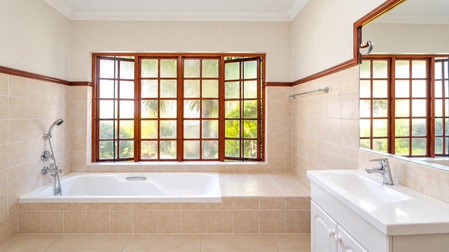 3 Bedroom Property for Sale in Norscot Gauteng