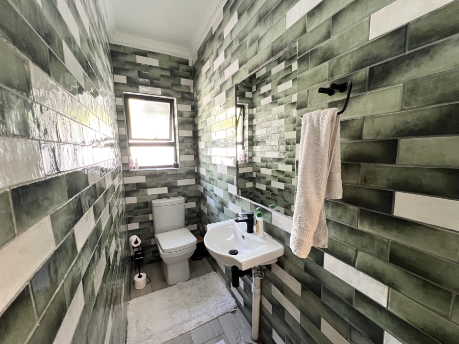 3 Bedroom Property for Sale in Norscot Gauteng