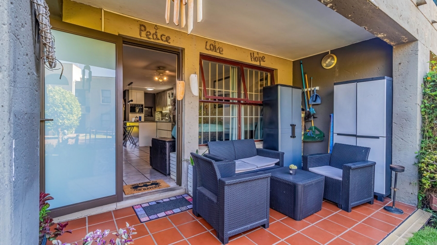 2 Bedroom Property for Sale in Marais Steyn Park Gauteng