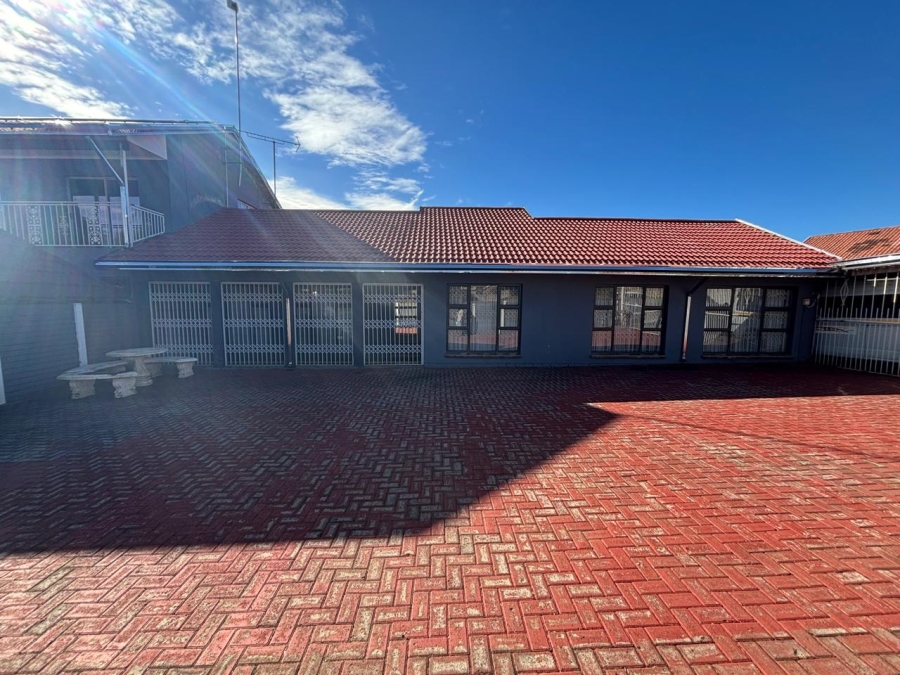 4 Bedroom Property for Sale in Steel Park Gauteng