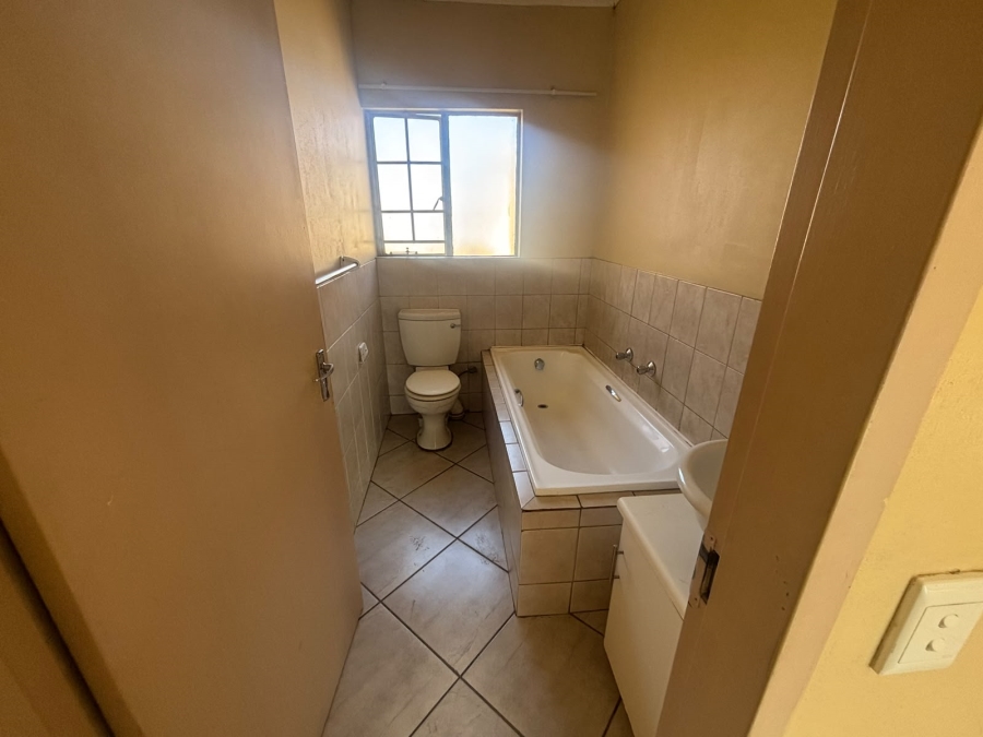 To Let 2 Bedroom Property for Rent in Vanderbijlpark SW 5 Gauteng