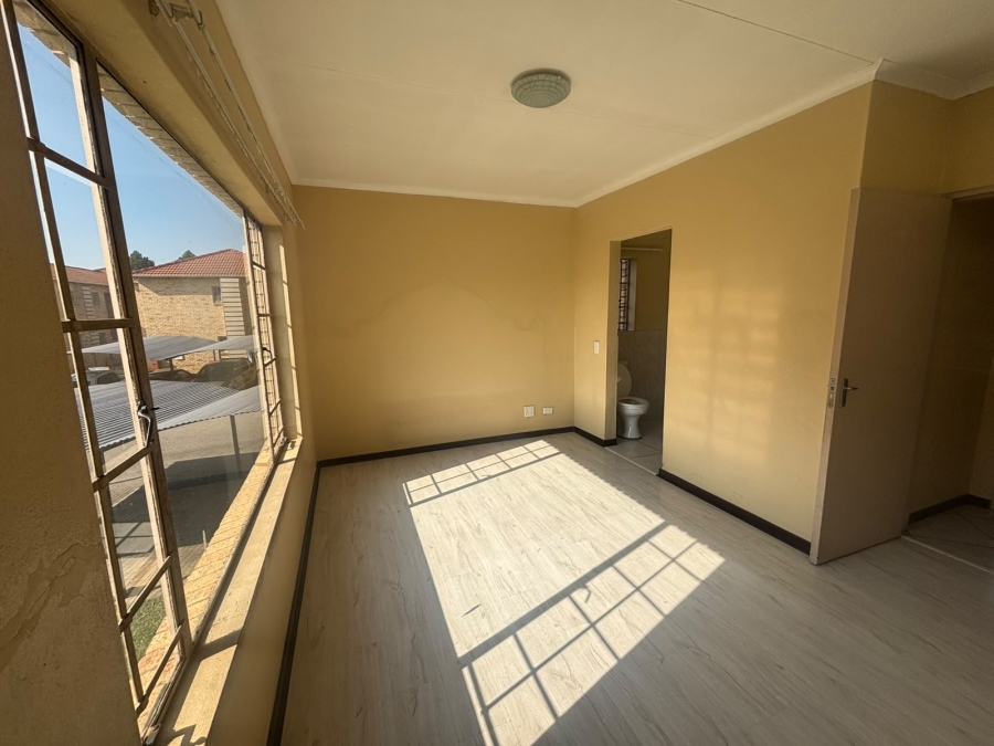 To Let 2 Bedroom Property for Rent in Vanderbijlpark SW 5 Gauteng