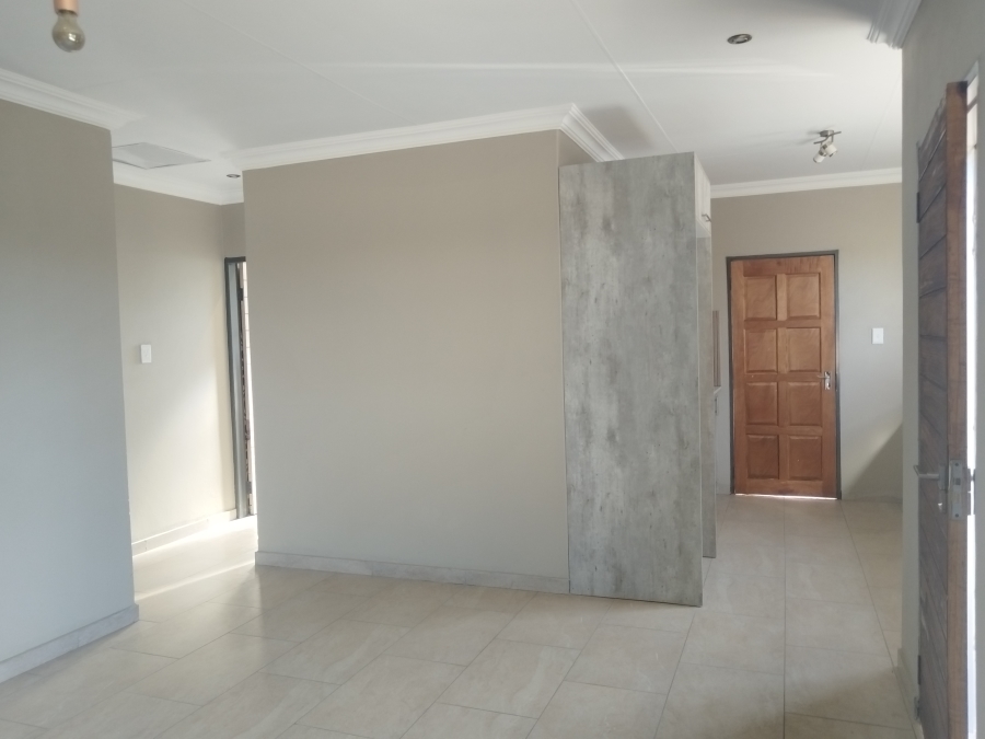2 Bedroom Property for Sale in Vanderbijlpark CE 4 Gauteng