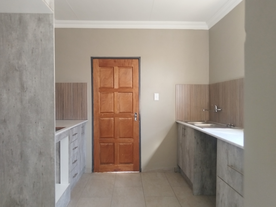 2 Bedroom Property for Sale in Vanderbijlpark CE 4 Gauteng