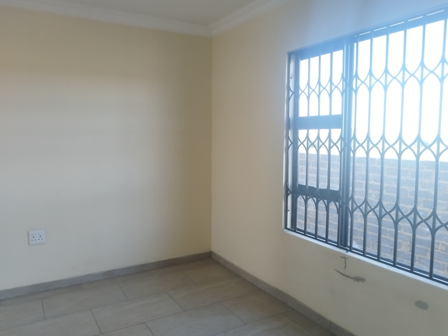 2 Bedroom Property for Sale in Vanderbijlpark CE 4 Gauteng